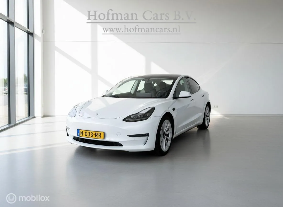 Tesla Model 3 (2021) — foto 1