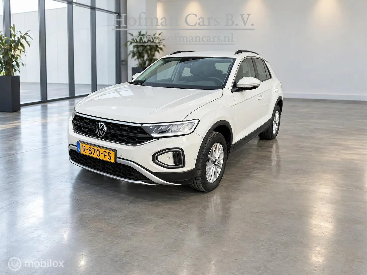 Volkswagen T-Roc (2022) — foto 1