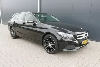 Mercedes-Benz C-Klasse (2015) — foto 1