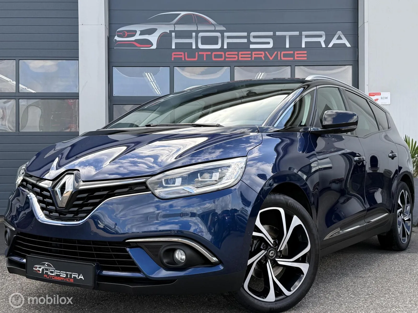 Renault Grand Scénic (2019) — foto 1
