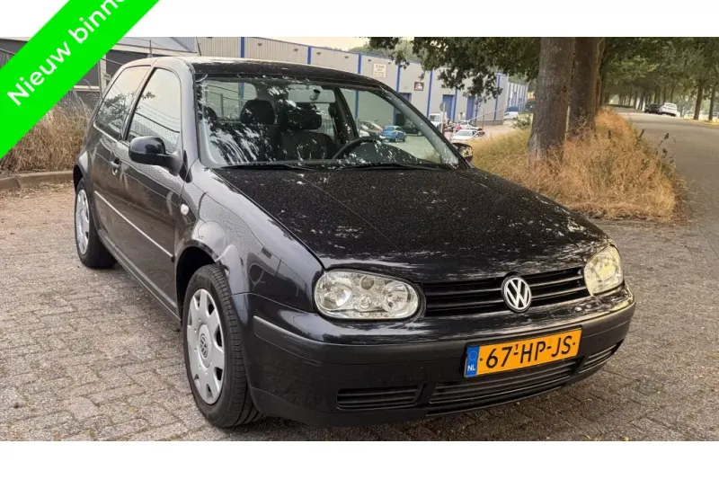 Volkswagen Golf (2001)