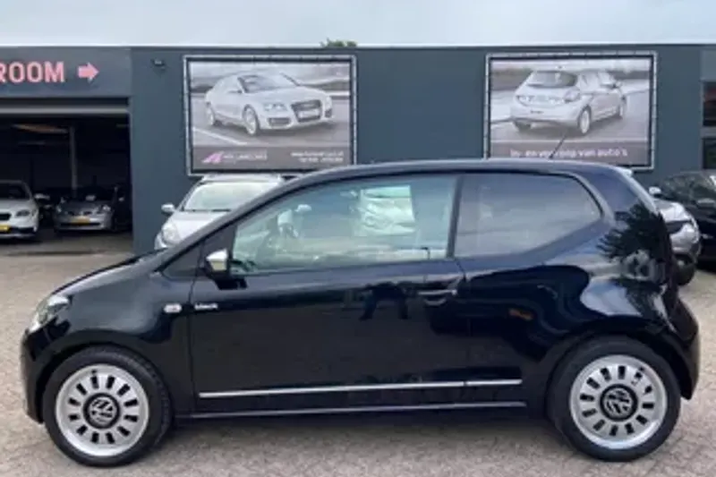 Volkswagen Up! (2012)