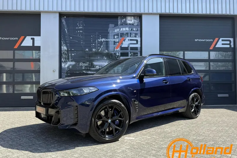 BMW X5 (2023)
