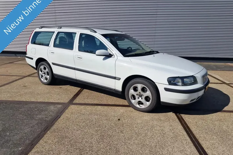 Volvo V70 (2004)