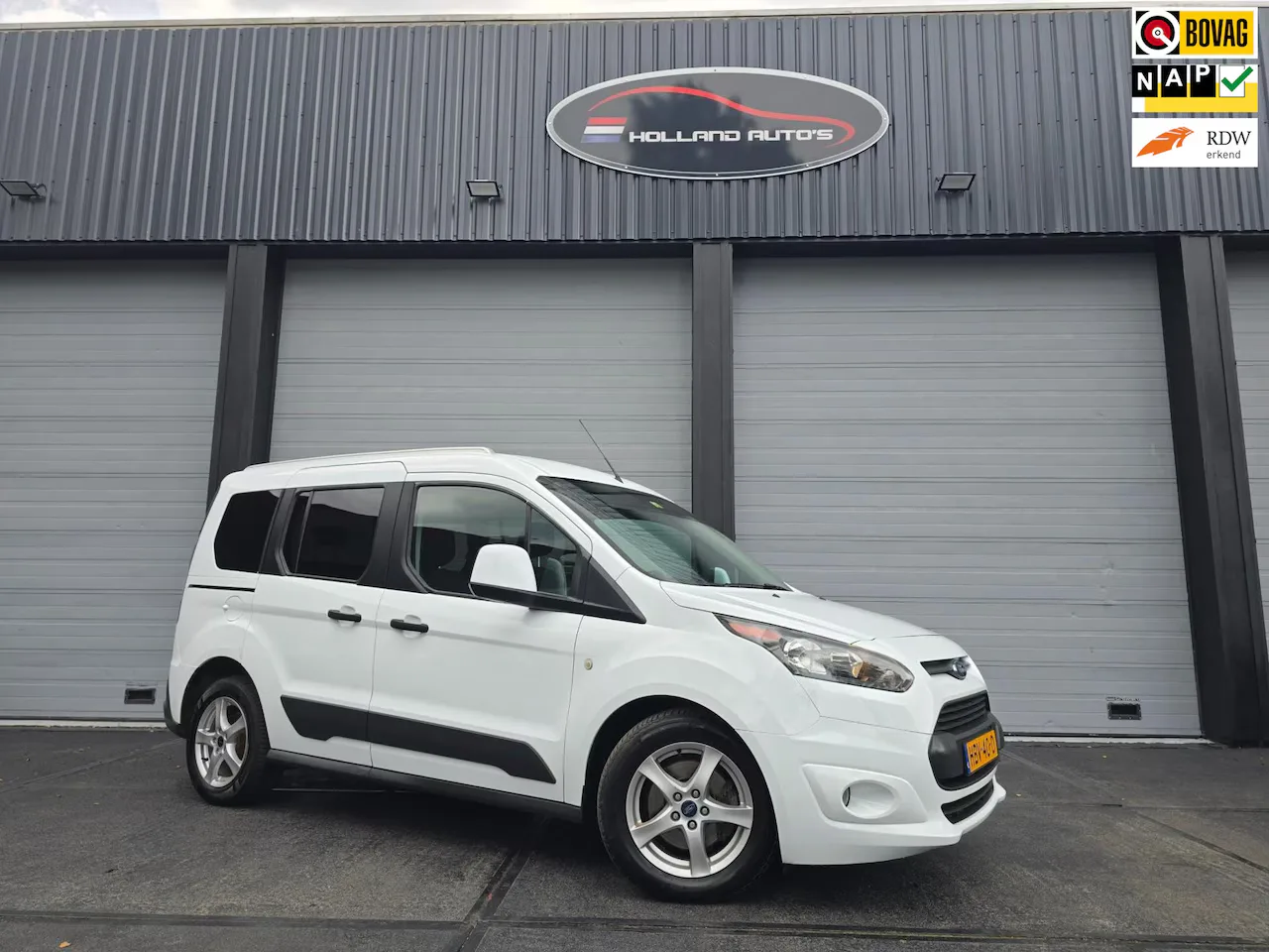 Ford Tourneo Connect (2018) — foto 1