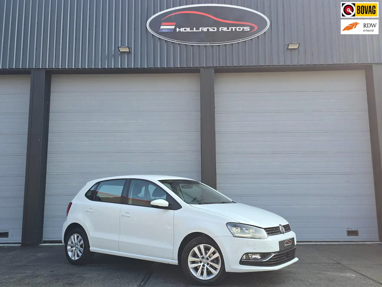 Volkswagen Polo (2015) — foto 1