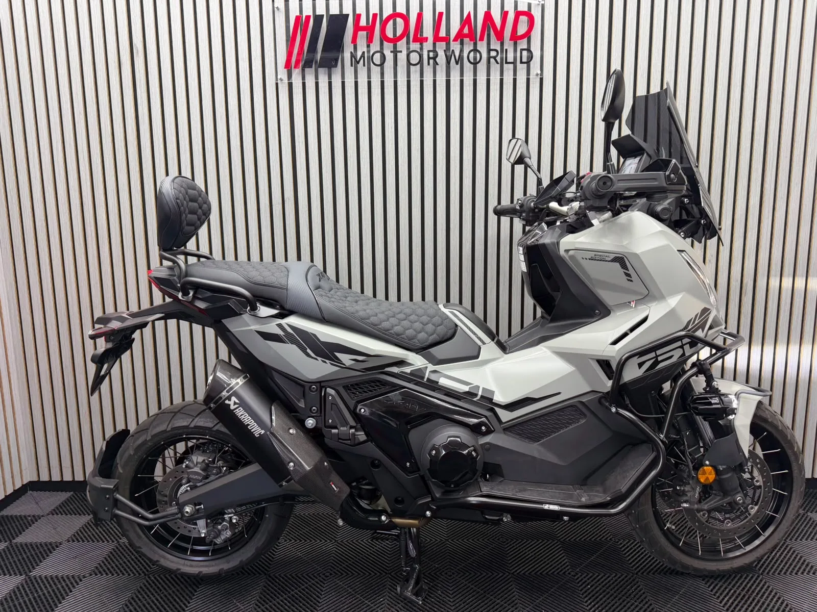 Honda X-ADV 750 (2026) — foto 1