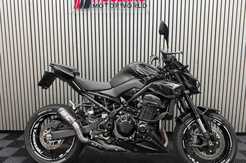 Kawasaki Z900 (2025)