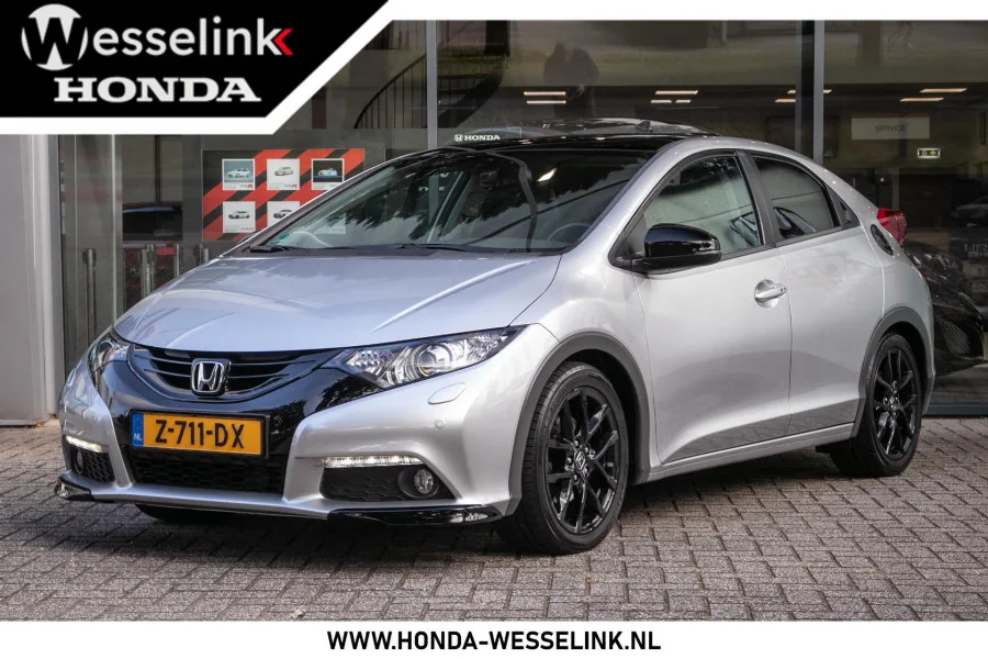 Honda Civic (2012) — foto 1