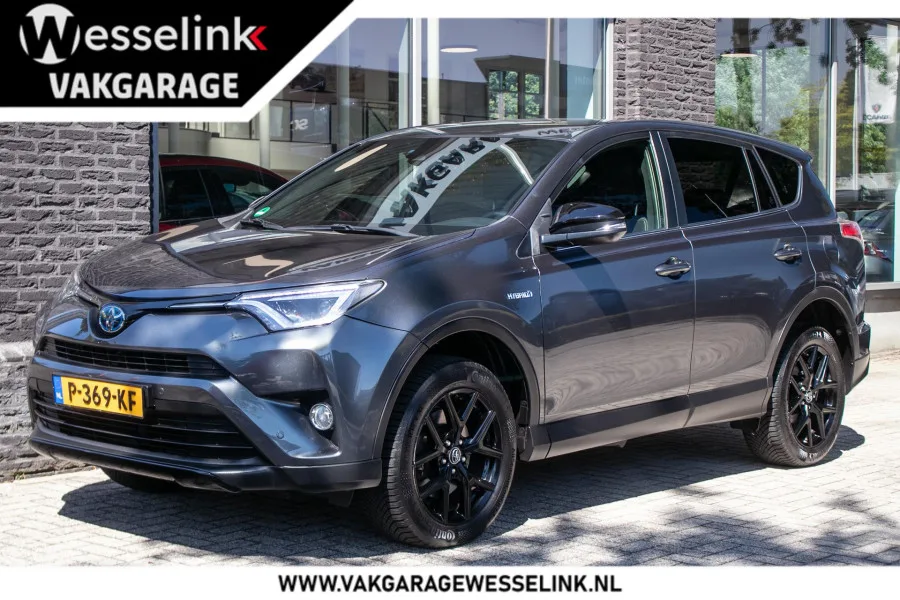 Toyota RAV4 (2018) — foto 1