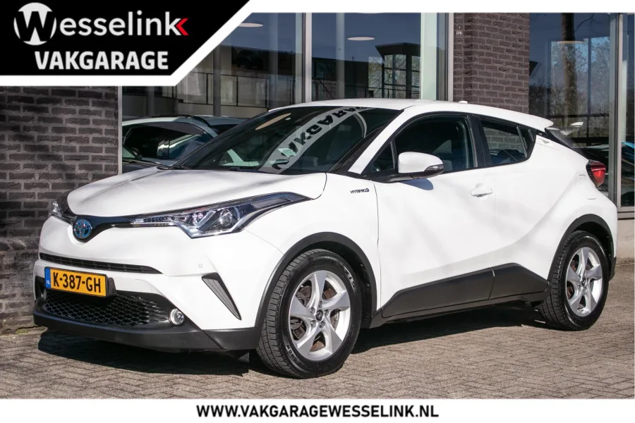 Toyota C-HR (2018) — foto 1