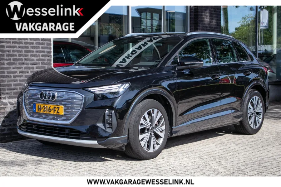 Audi Q4 e-tron (2021) — foto 1