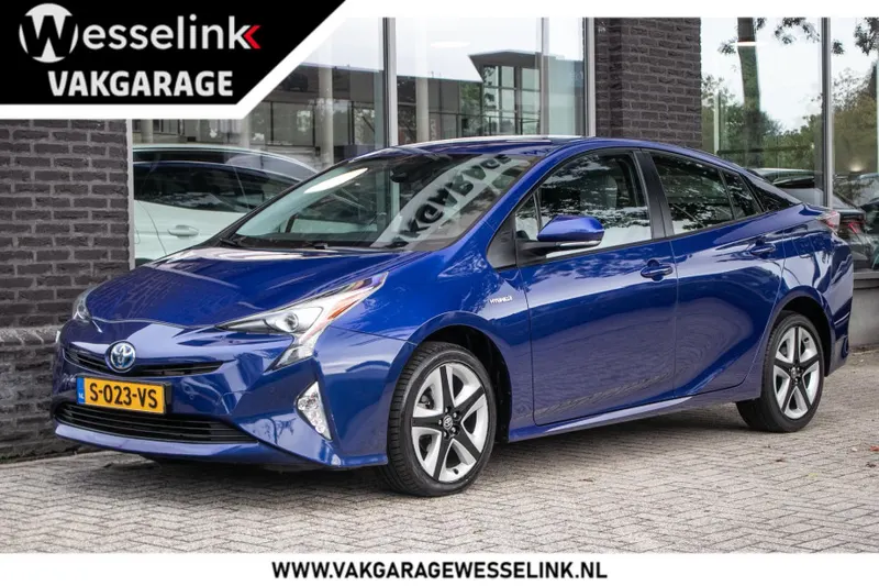 Toyota Prius (2018)