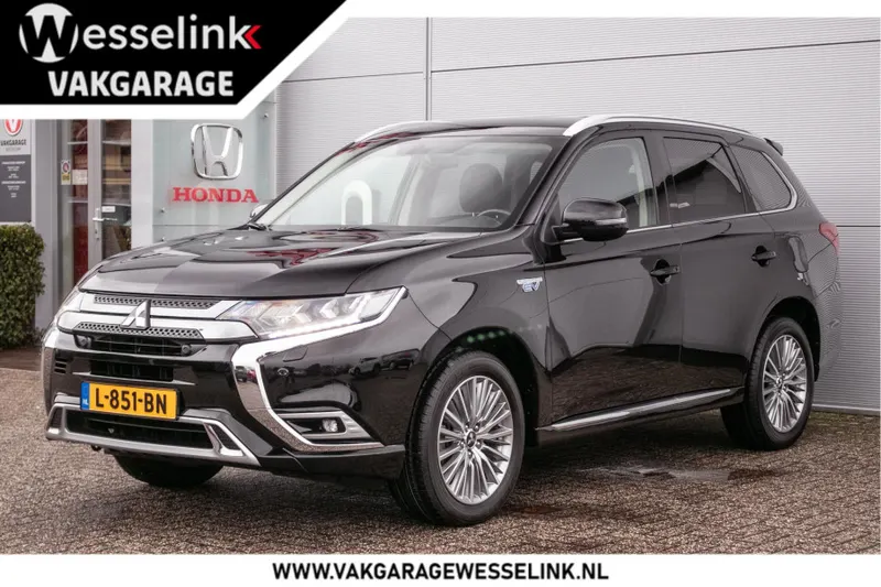 Mitsubishi Outlander (2021)