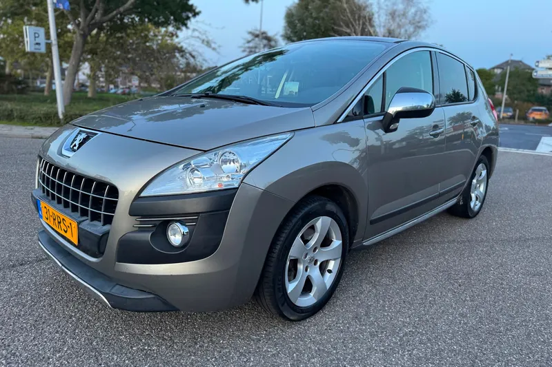 Peugeot 3008 (2011)