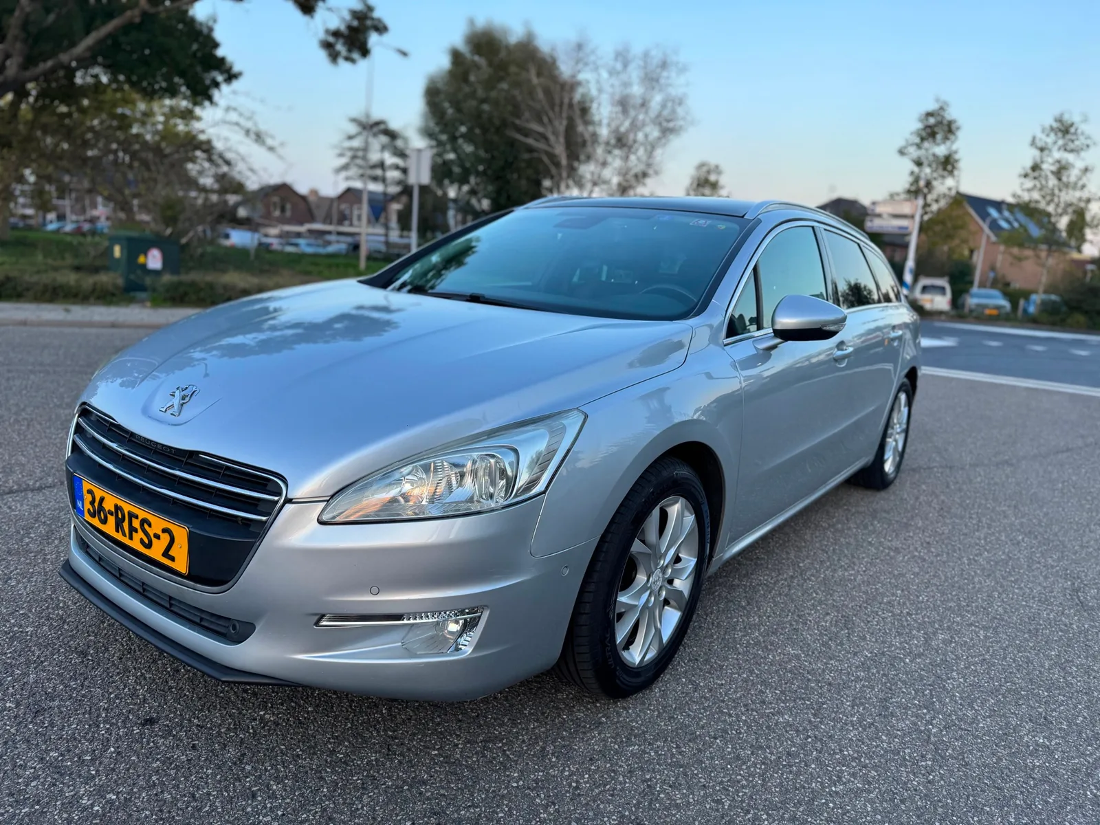 Peugeot 508 (2011) — foto 1