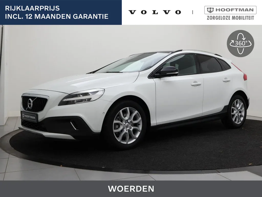 Volvo V40 (2019) — foto 1