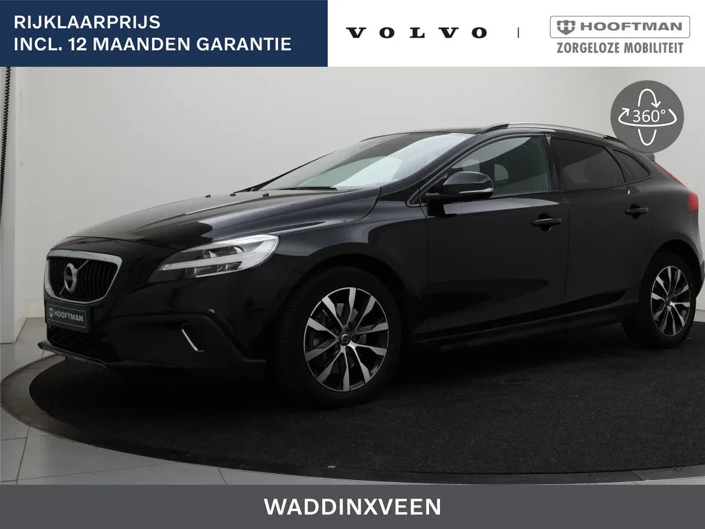 Volvo V40 Cross Country (2019) — foto 1