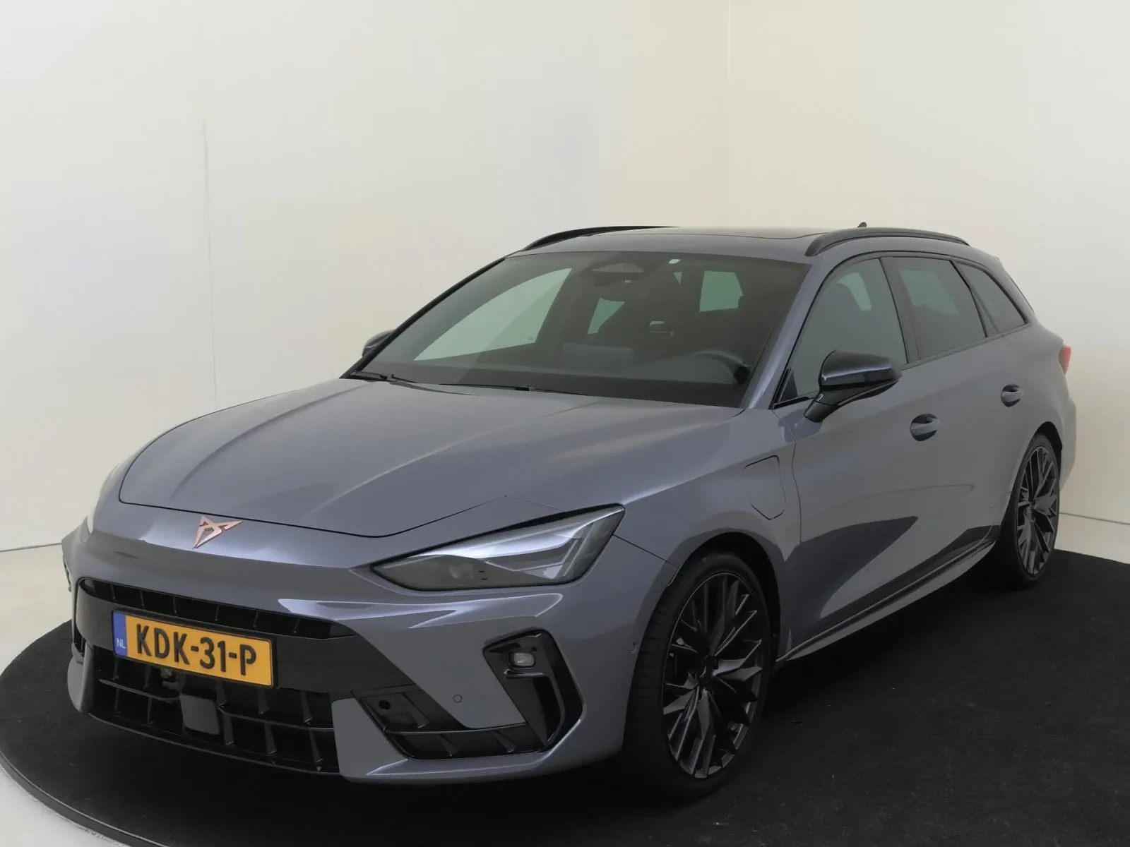 CUPRA Leon Sportstourer (2026) — foto 1