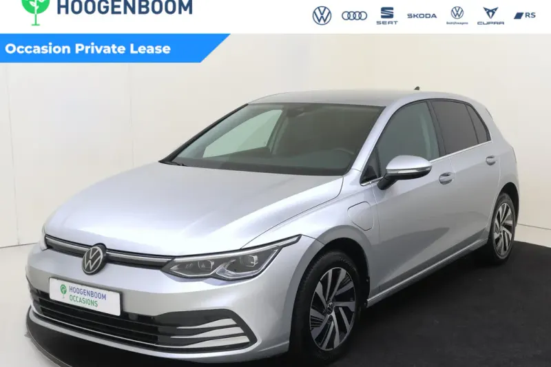 Volkswagen Golf (2024)
