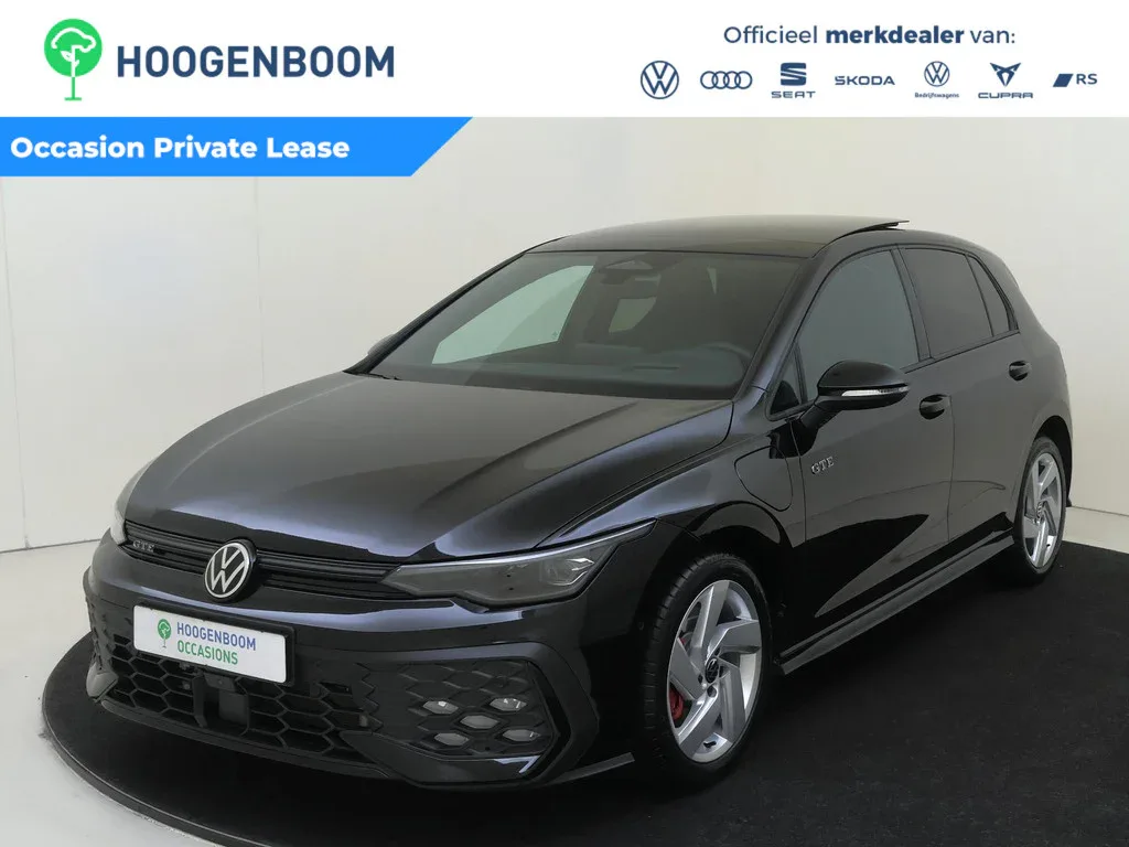 Volkswagen Golf (2025) — foto 1