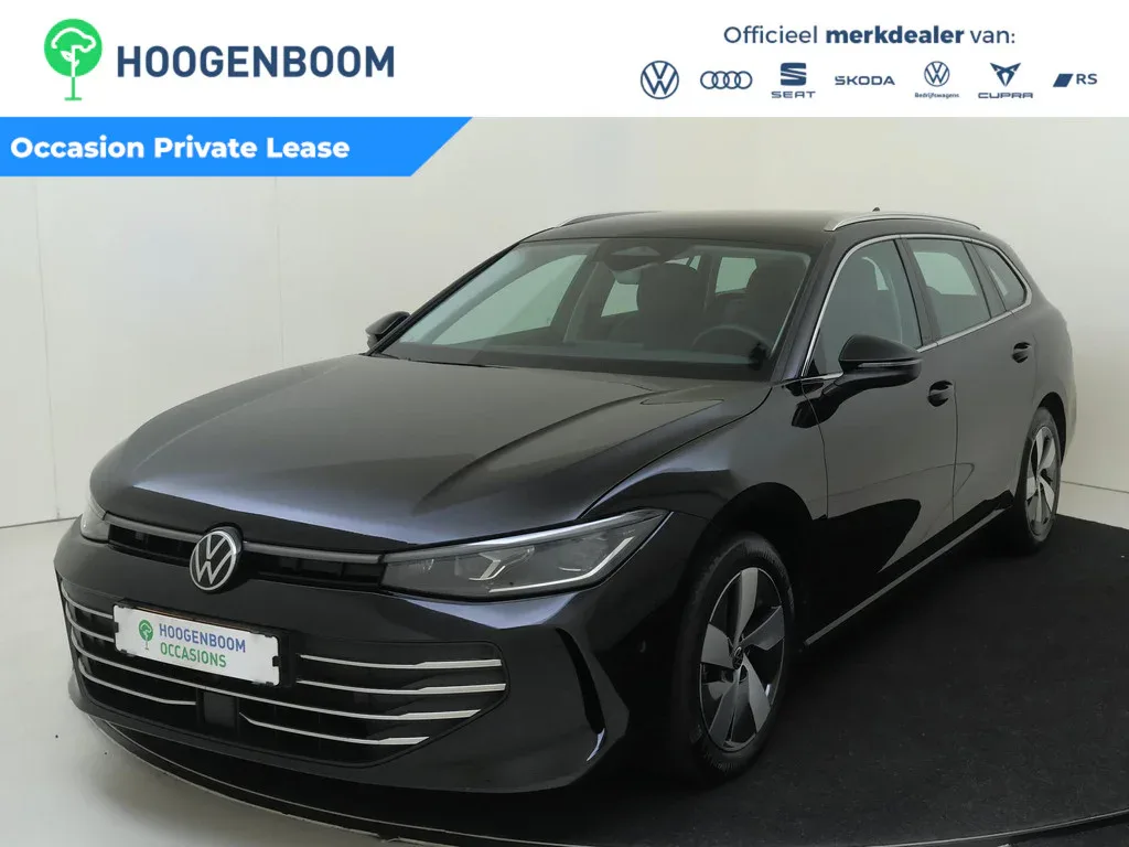 Volkswagen Passat (2024) — foto 1