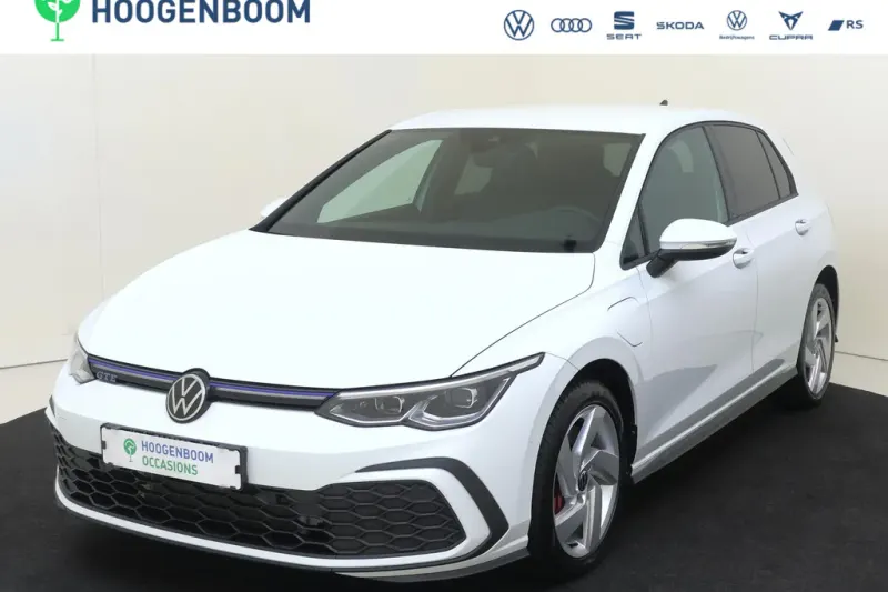 Volkswagen Golf (2022)