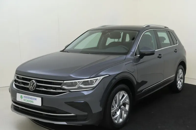 Volkswagen Tiguan (2022)