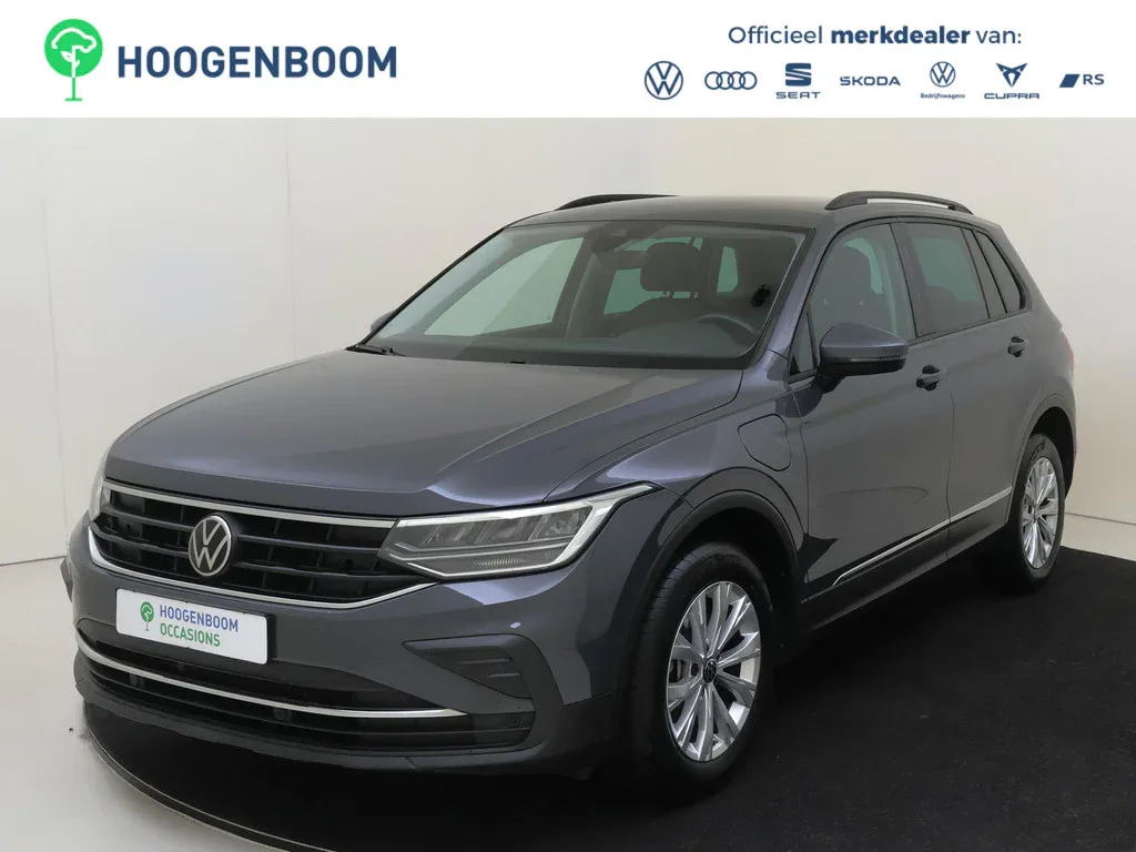 Volkswagen Tiguan (2023) — foto 1