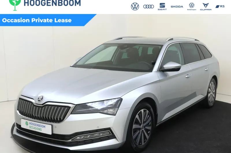 Škoda Superb (2023)