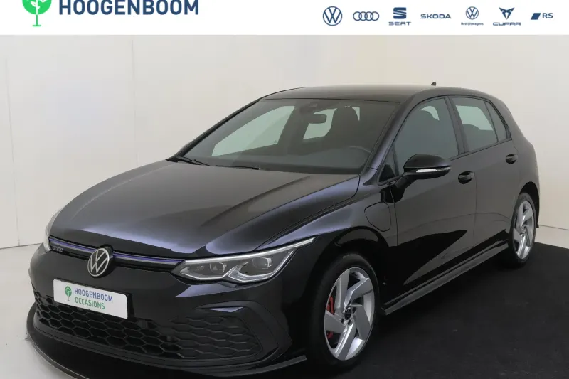 Volkswagen Golf (2022)