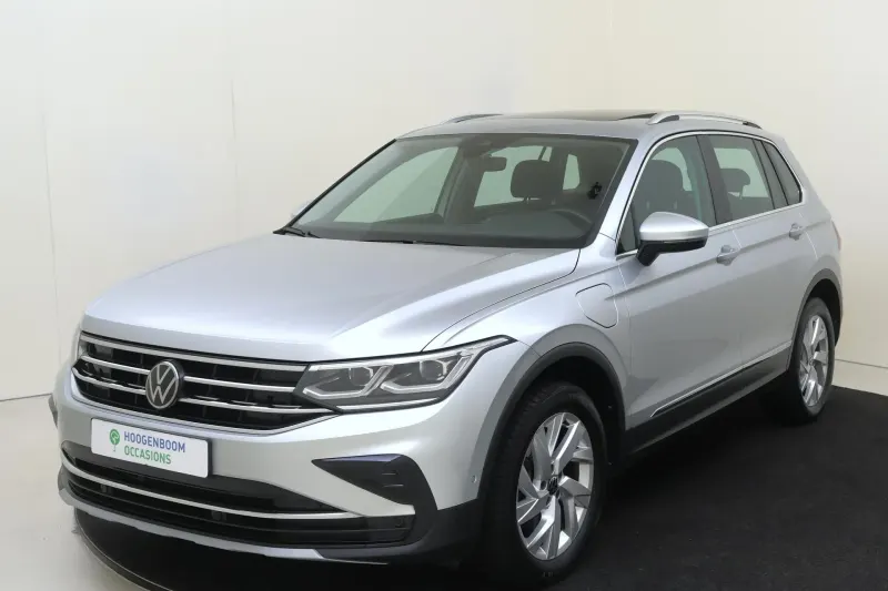 Volkswagen Tiguan (2022)