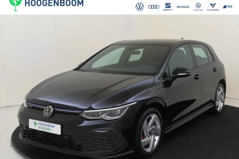 Volkswagen Golf (2022)
