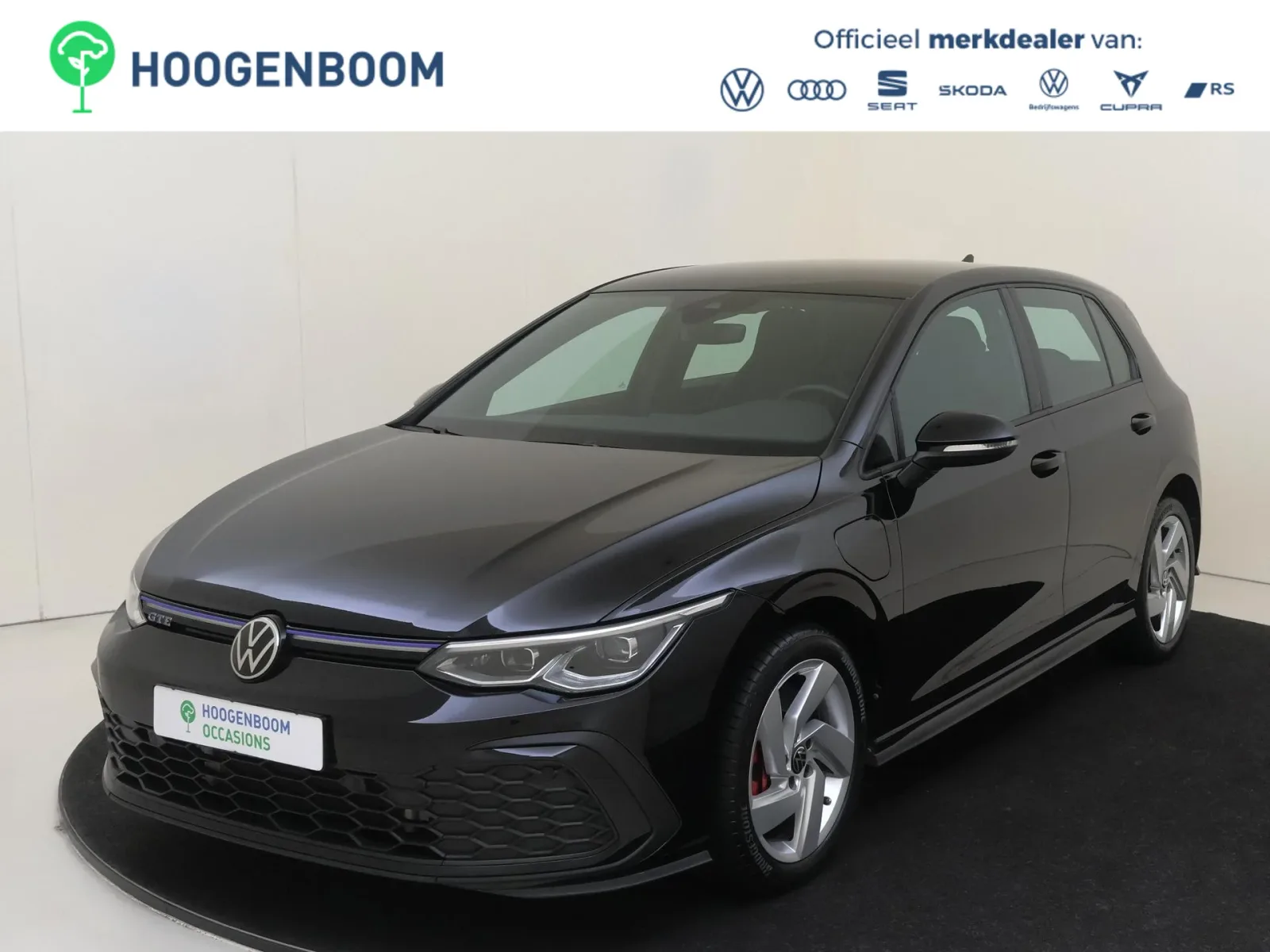 Volkswagen Golf (2022) — foto 1