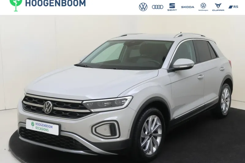 Volkswagen T-Roc (2023)