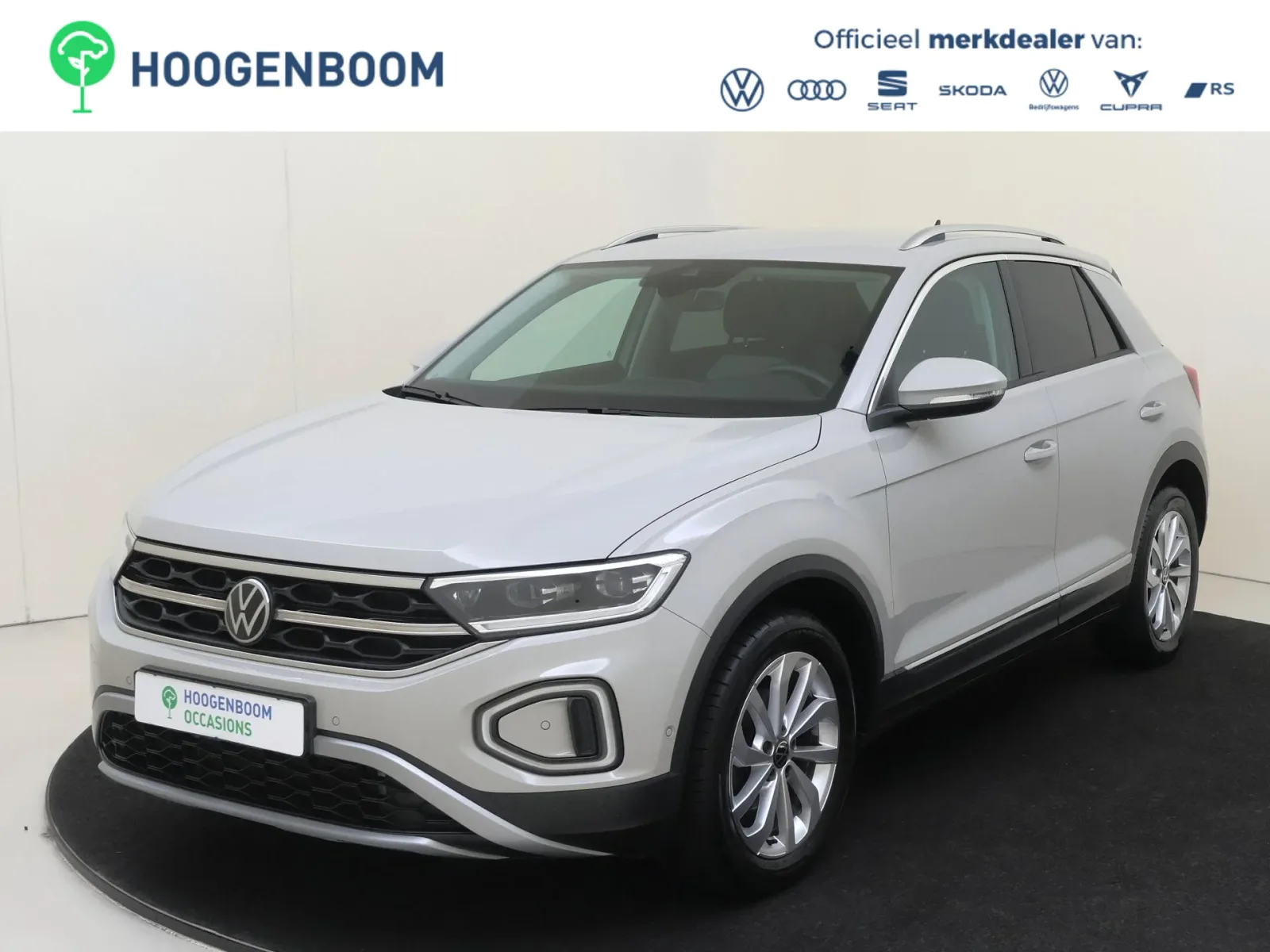 Volkswagen T-Roc (2023) — foto 1