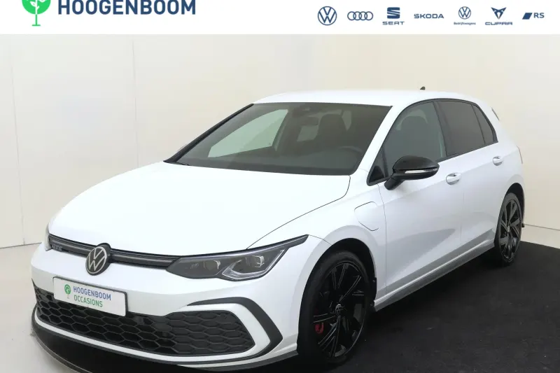 Volkswagen Golf (2022)