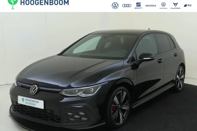 Volkswagen Golf (2022)