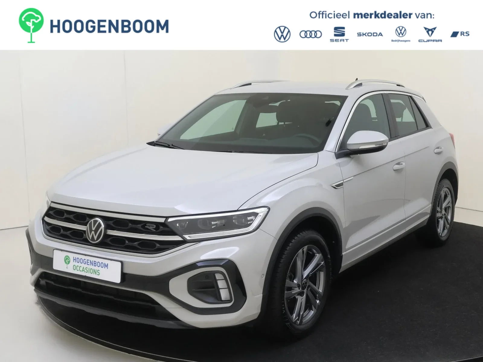 Volkswagen T-Roc (2024) — foto 1