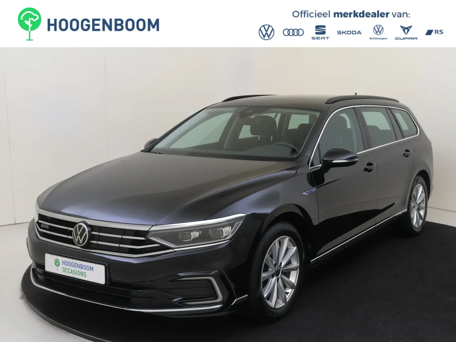 Volkswagen Passat (2021) — foto 1