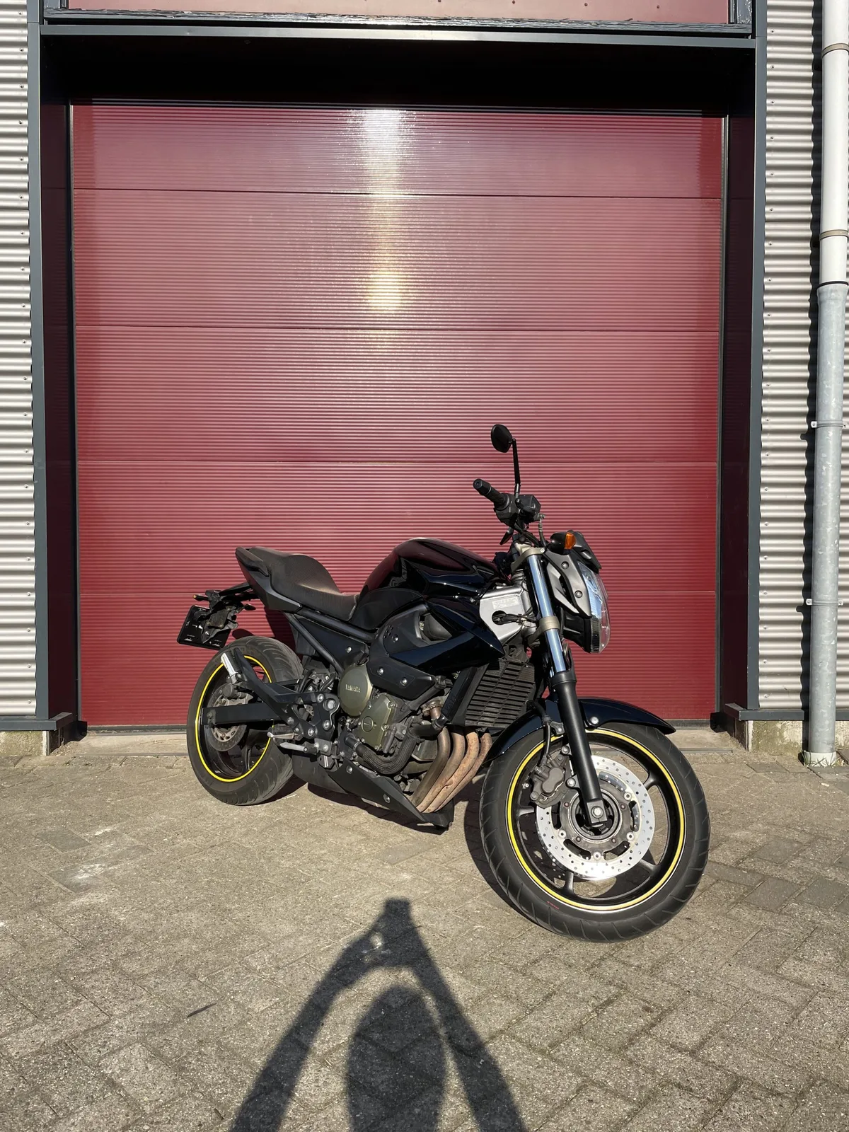 Yamaha XJ6 (2009) — foto 1