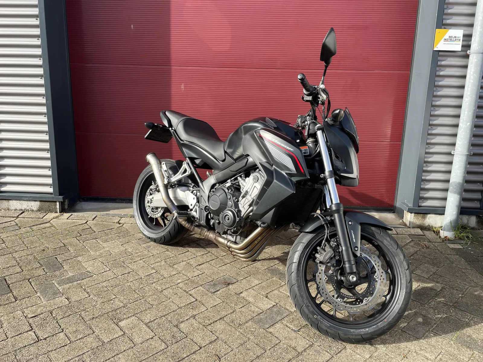 Honda CB650F 650 (2014) — foto 1