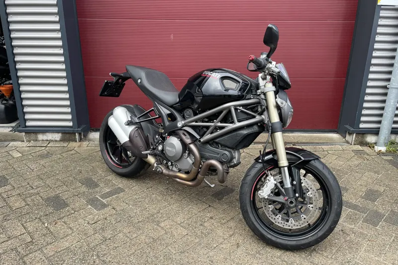 Ducati Monster 1100 EVO (2011)