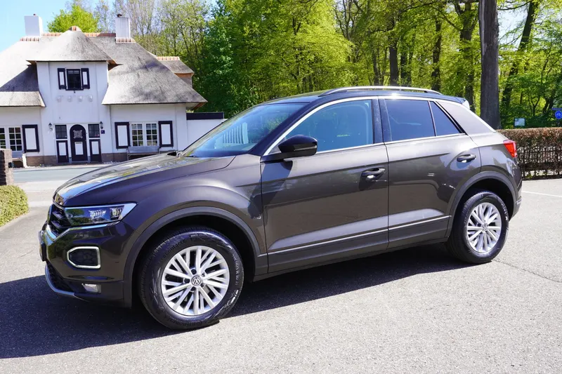 Volkswagen T-Roc (2018)