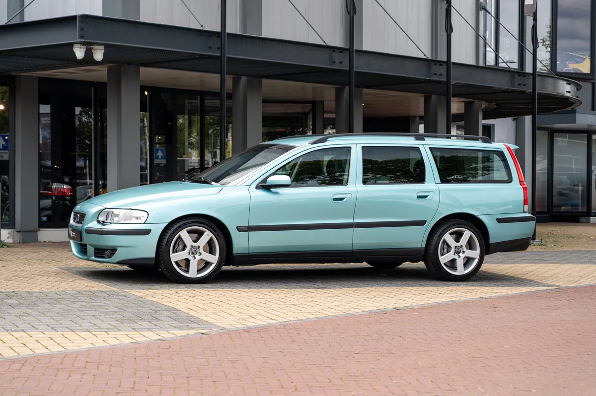 Volvo V70 (2003) — foto 1