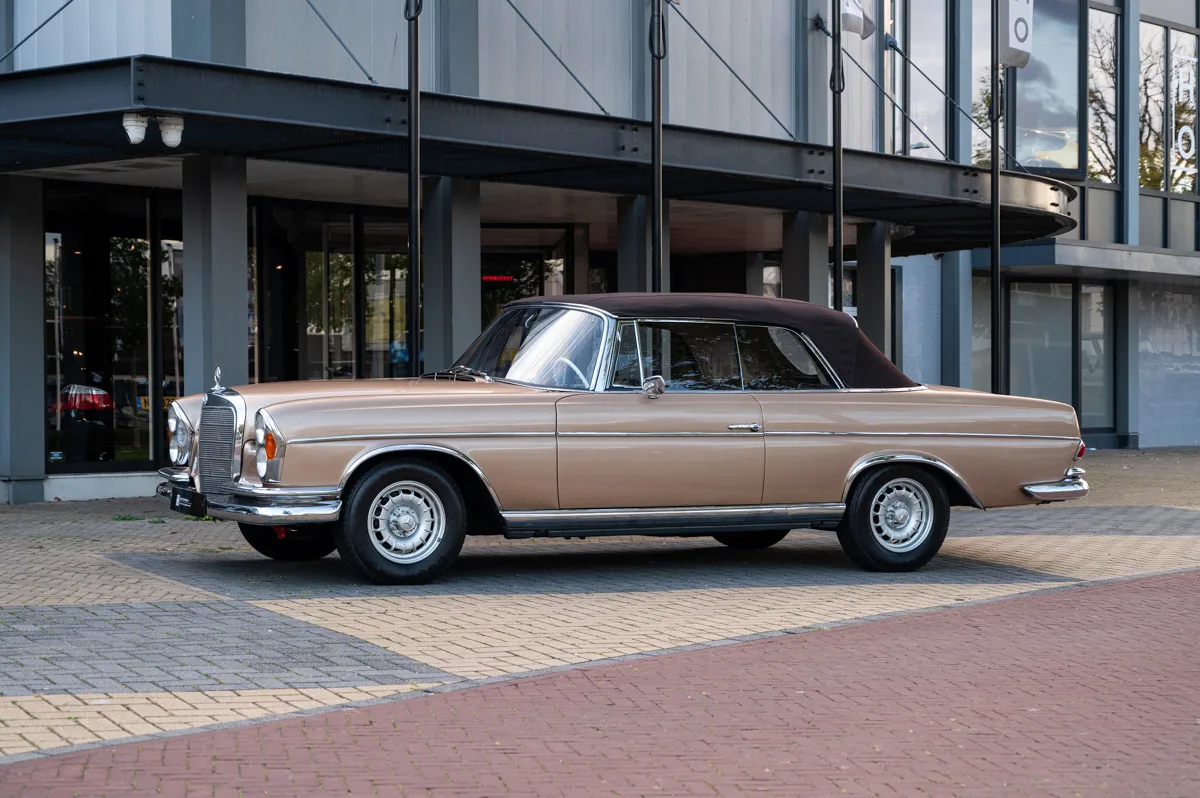 Mercedes-Benz S-Klasse (1963) — foto 1