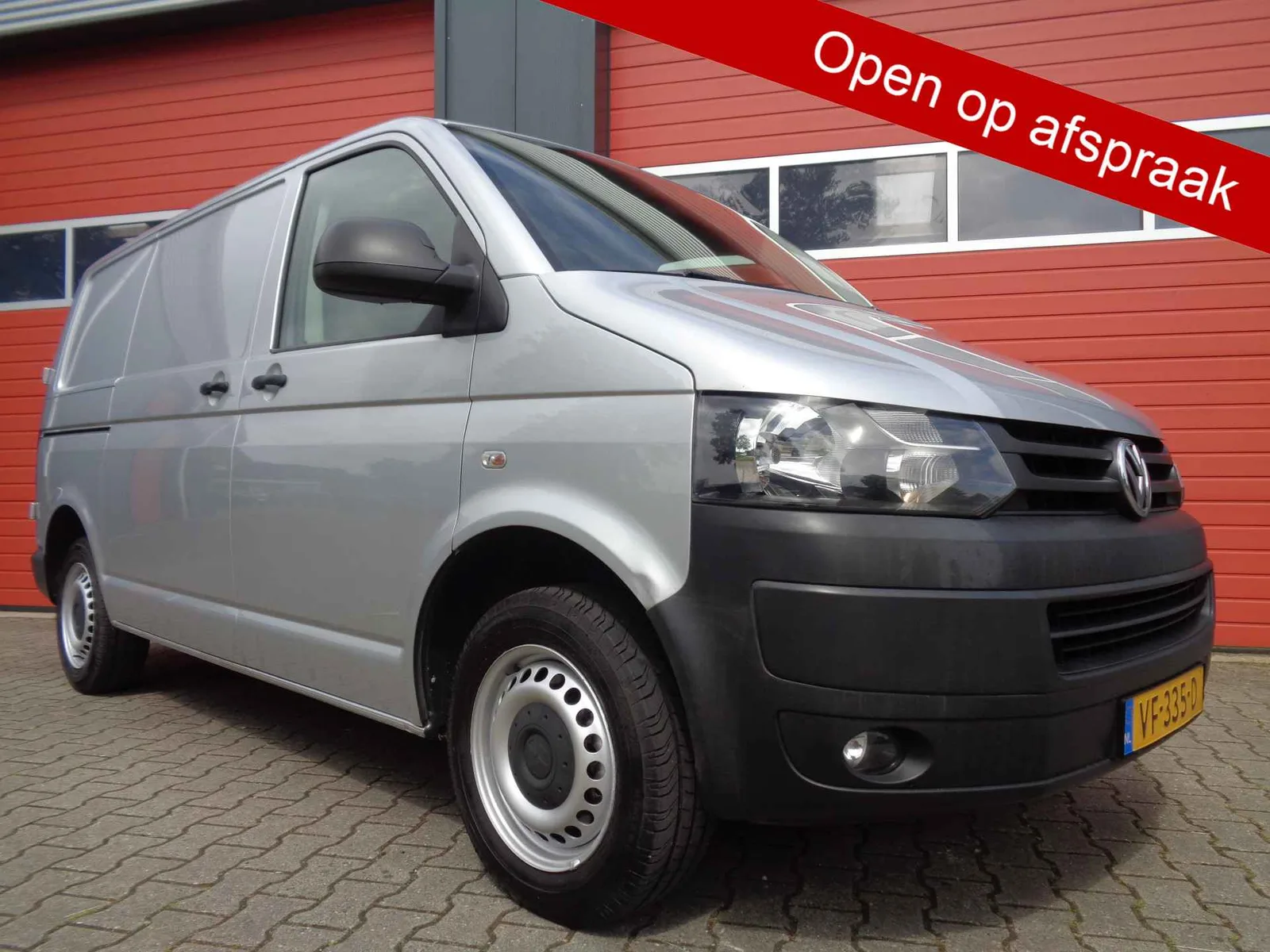 Volkswagen Transporter (2013) — foto 1