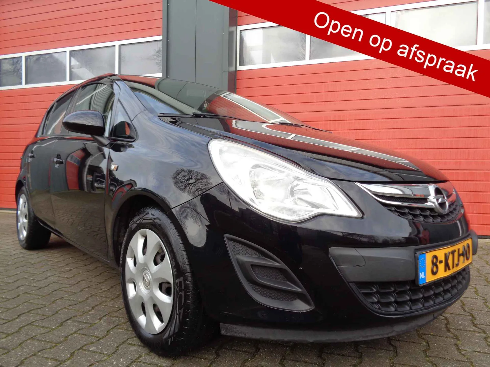 Opel Corsa (2011) — foto 1