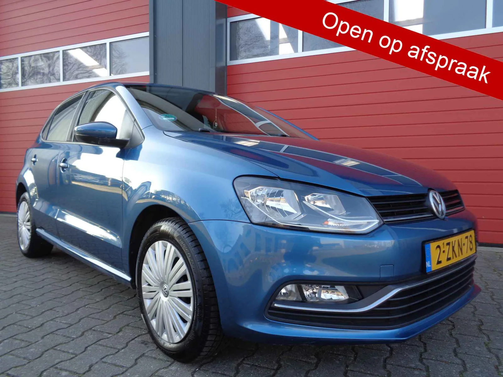 Volkswagen Polo (2015) — foto 1