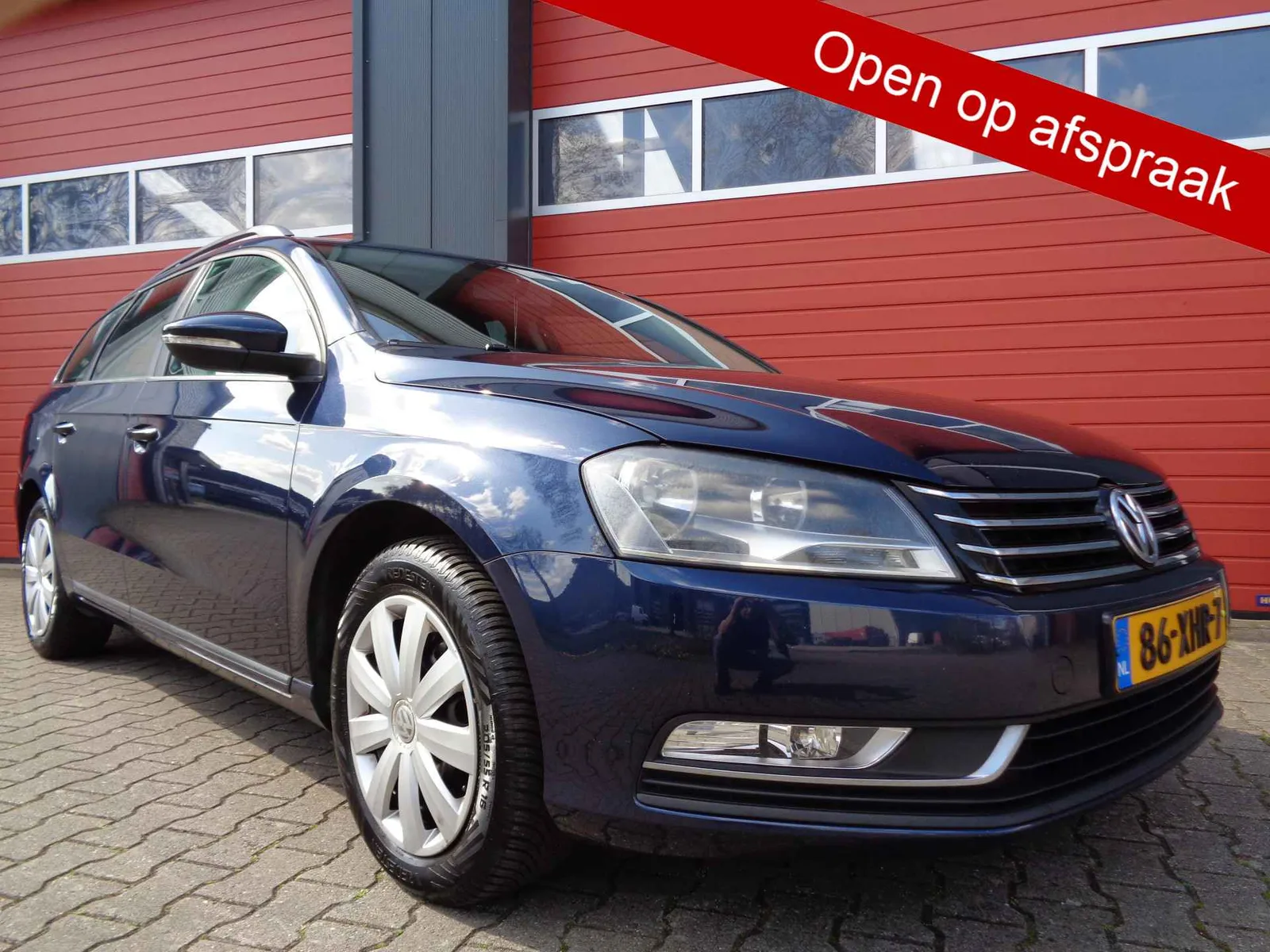 Volkswagen Passat (2011) — foto 1